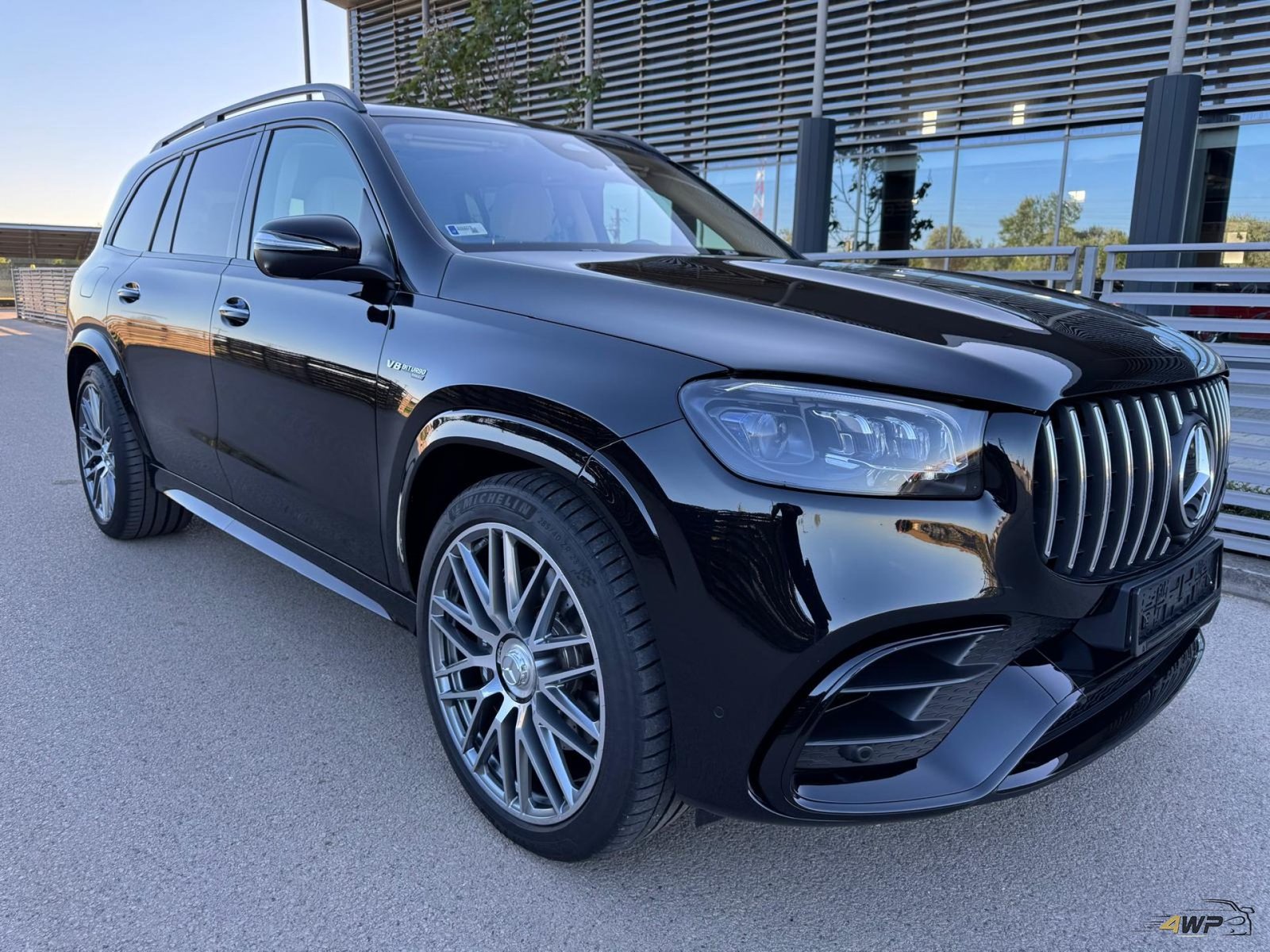 MERCEDES-AMG GLS