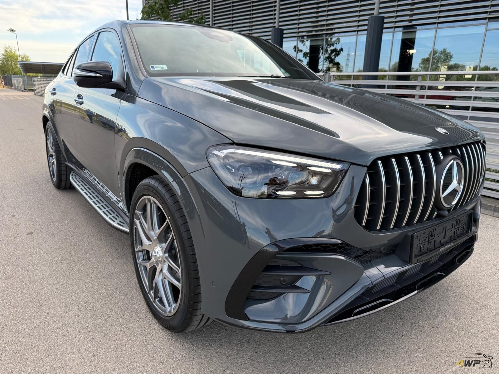 MERCEDES-AMG GLE 53 HYBRID